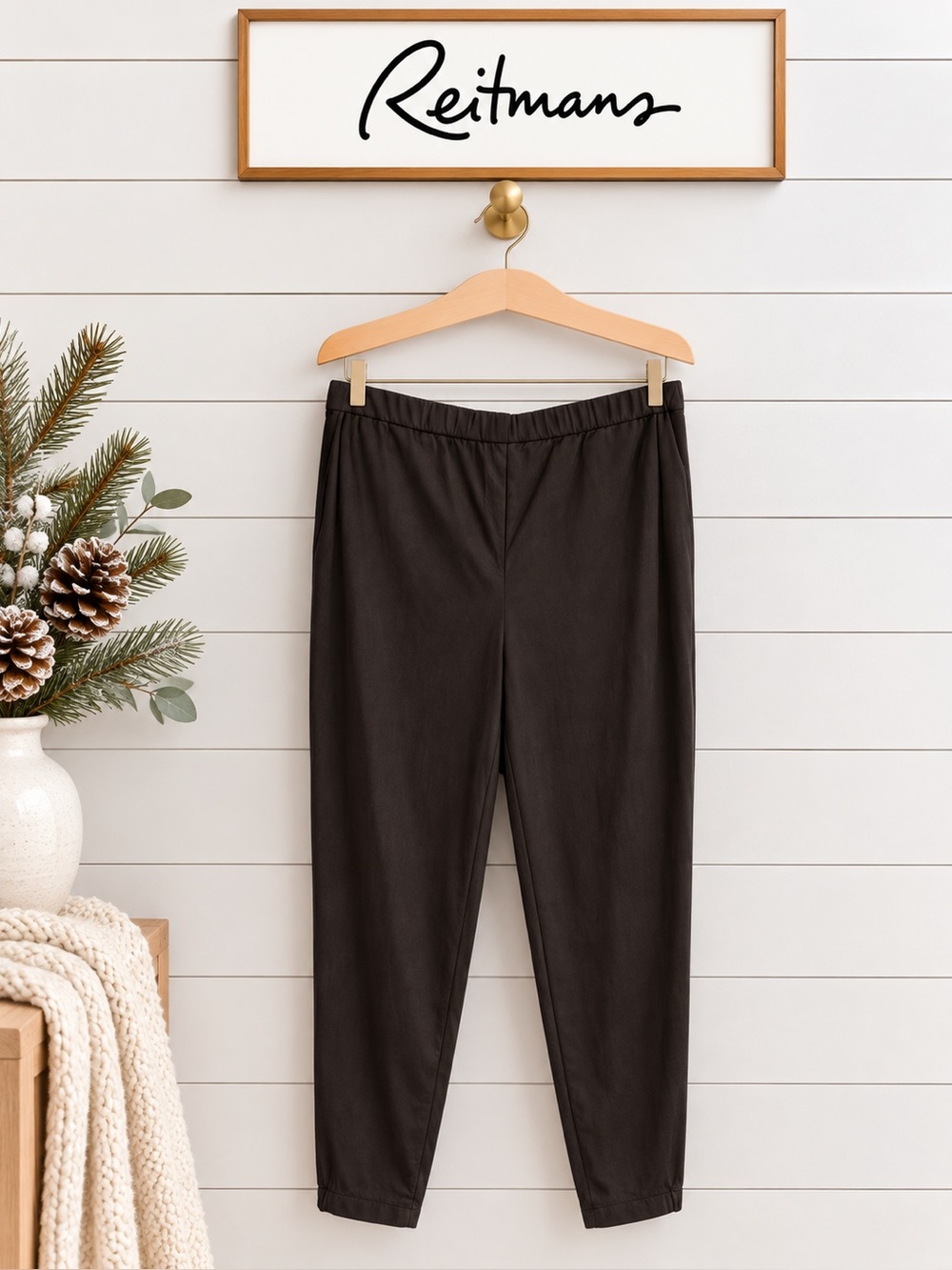 REITMANS – Brown Pull-On Tapered Pants – Size 18 Long (New)